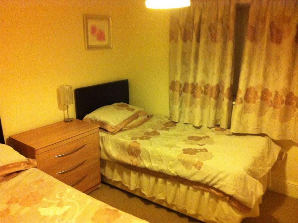 Pay2Stay Chester Exteriör bild